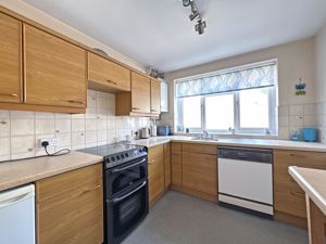 Photo 7- click for photo gallery